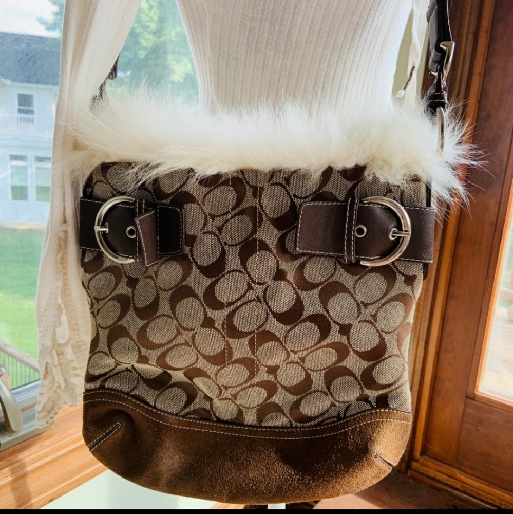Coach purse with faux fur
